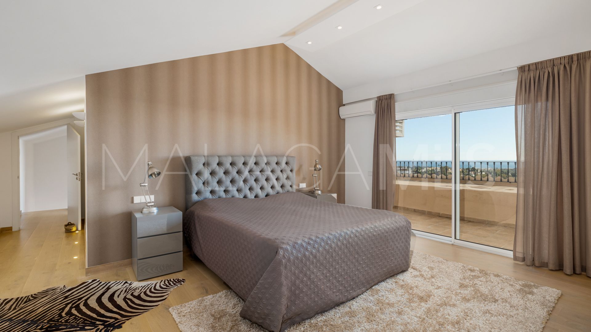 Duplex penthouse for sale in Aloha