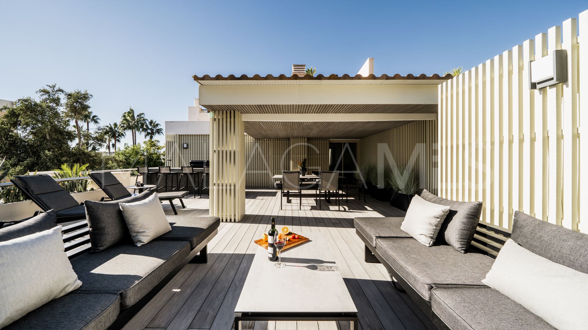 Apartamento for sale with 2 bedrooms in Nueva Andalucia