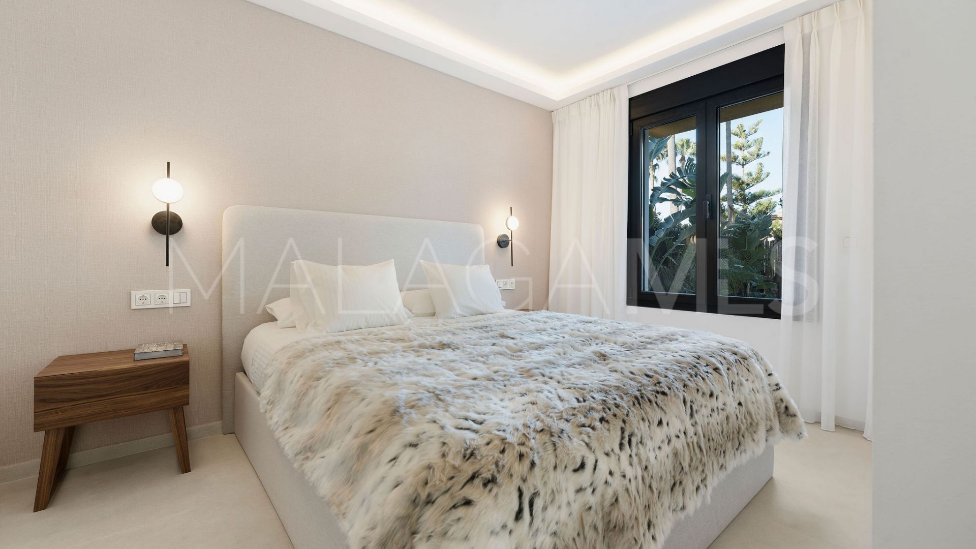 Reihenhaus for sale in Marbella Goldene Meile