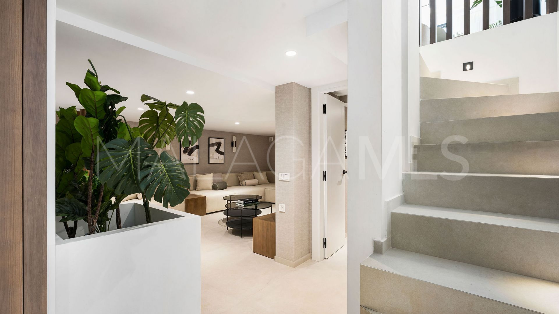 Reihenhaus for sale in Marbella Goldene Meile