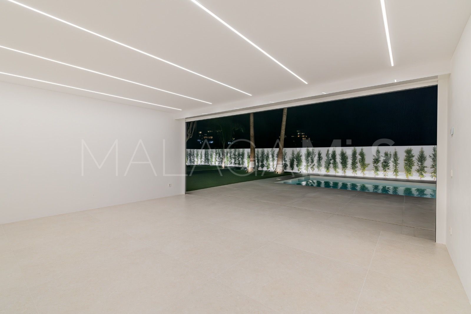 Villa for sale in San Pedro de Alcantara