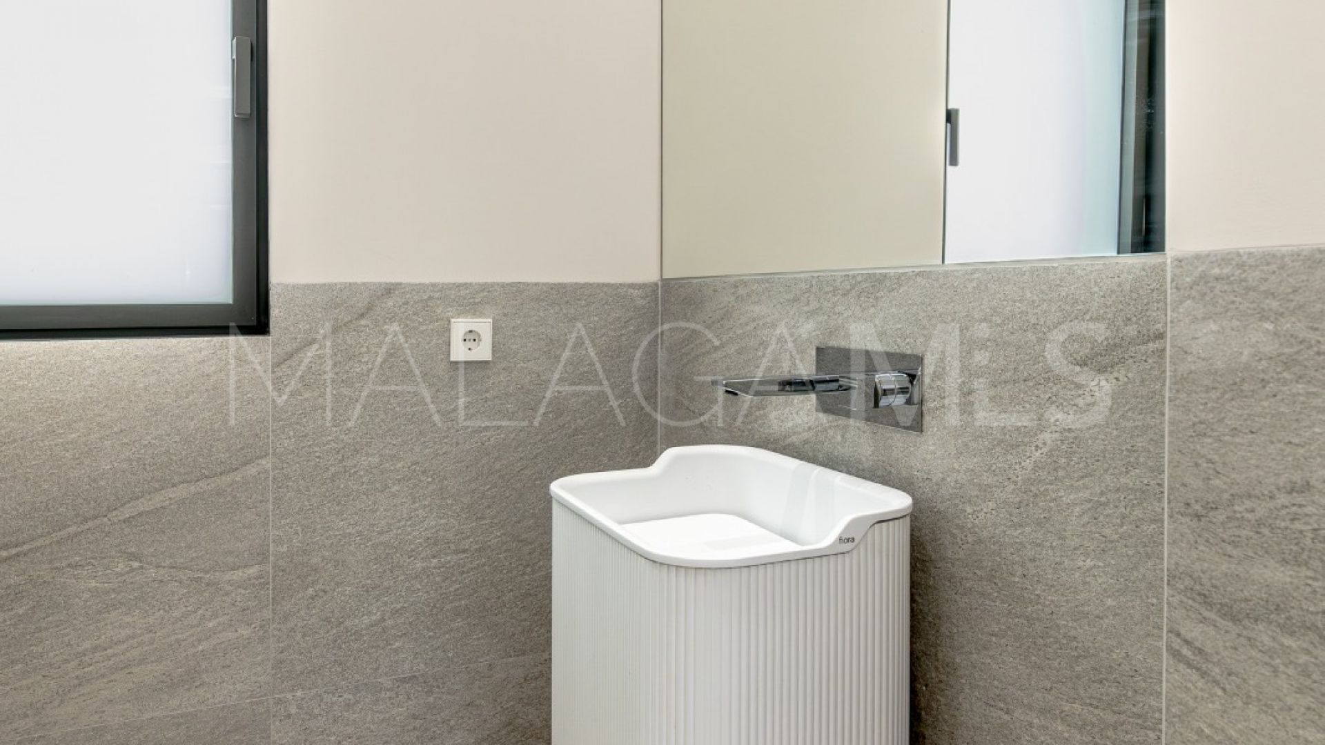 Villa for sale in San Pedro de Alcantara