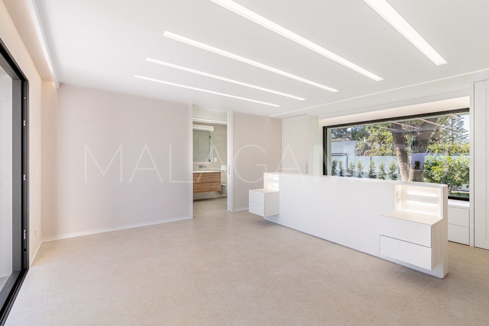 Villa for sale in San Pedro de Alcantara