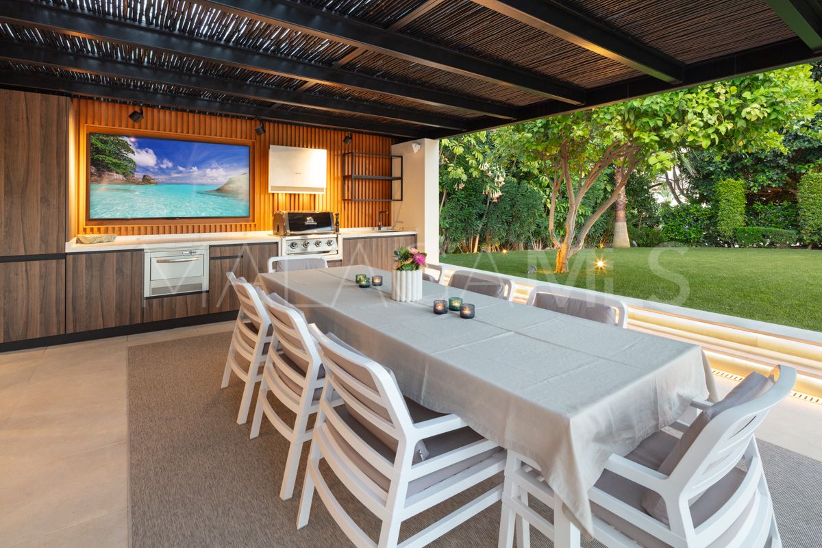 Se vende villa in Nueva Andalucia