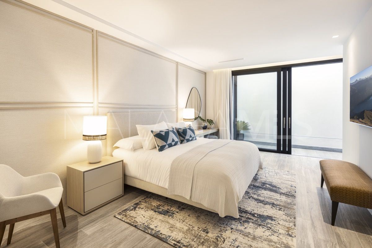 Villa for sale in Marbella Golden Mile