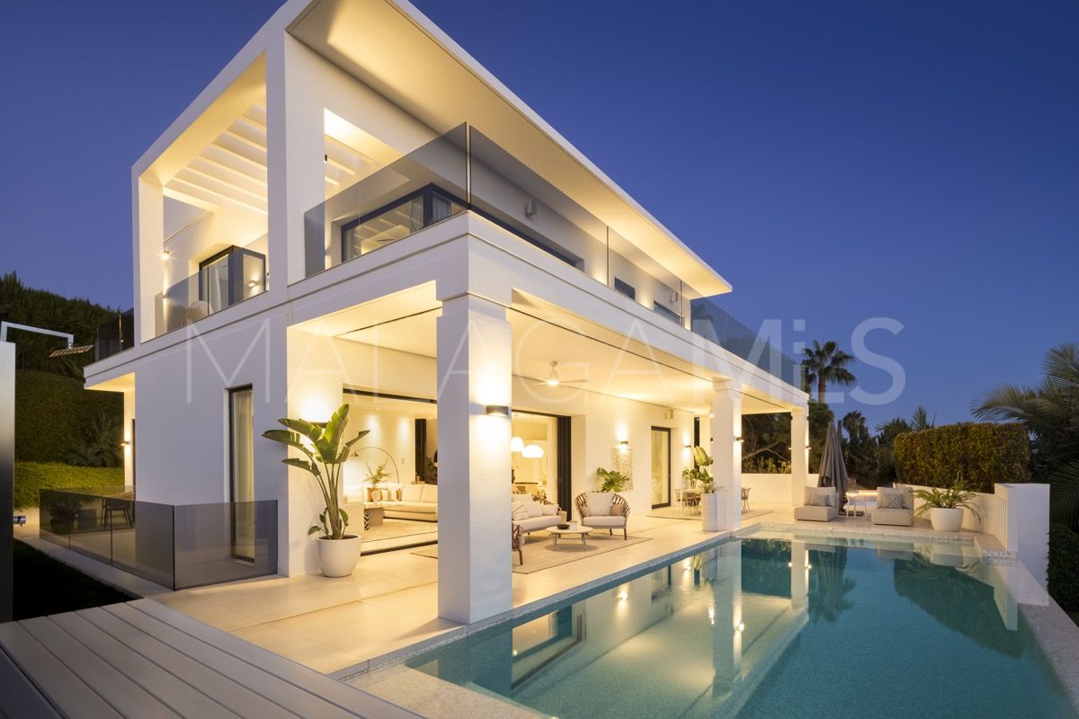 Villa for sale in Marbella Golden Mile