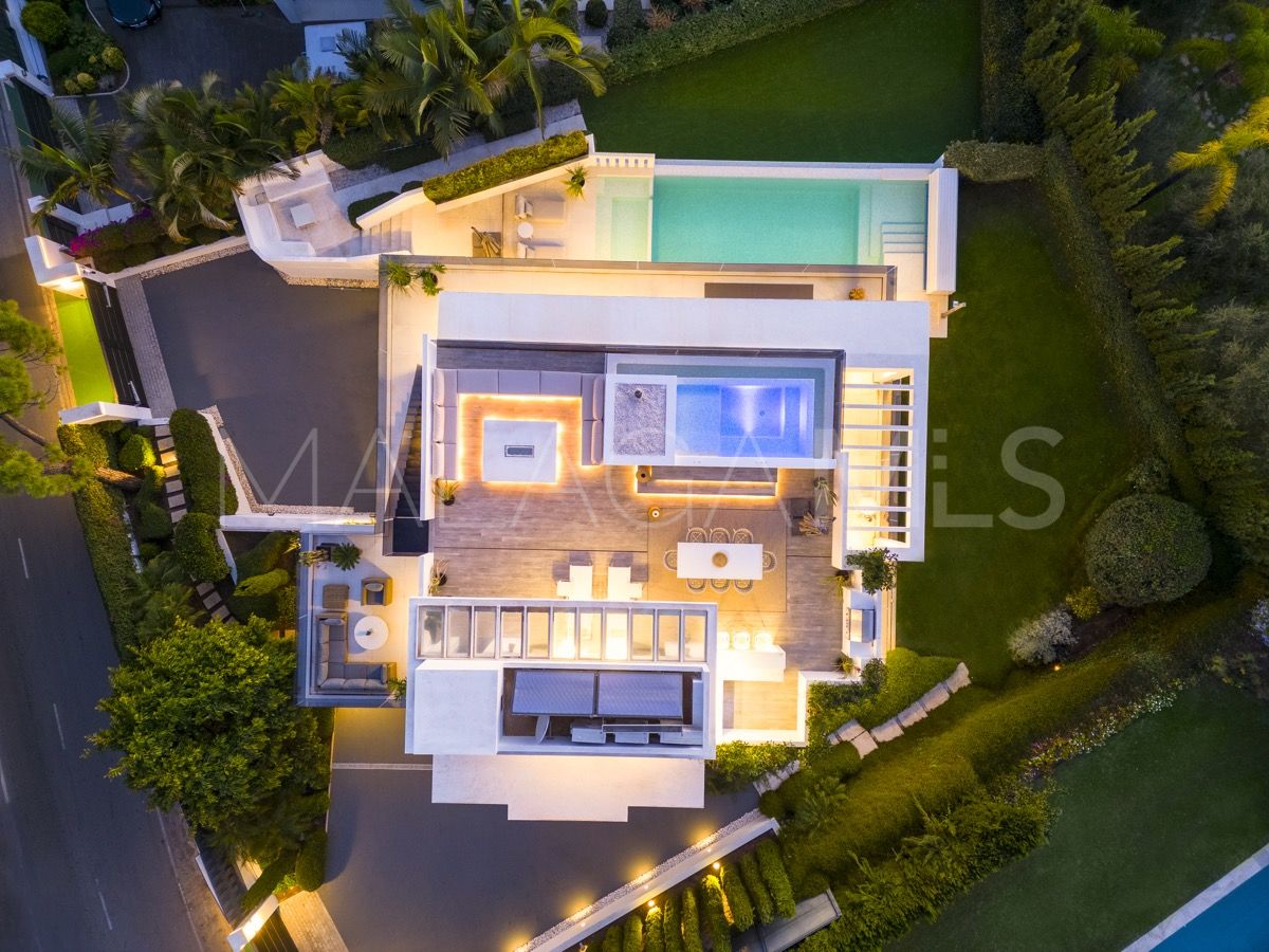 Villa for sale in Marbella Golden Mile