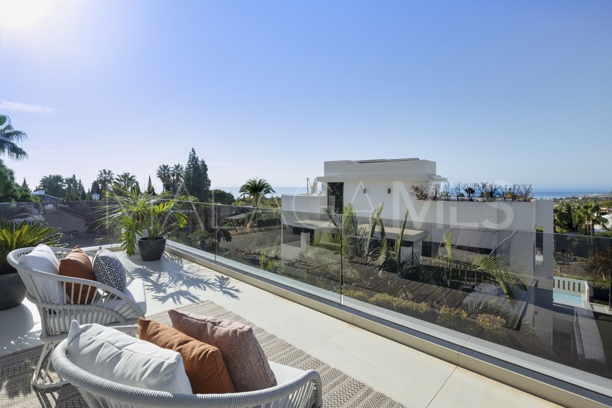 Villa for sale in Marbella Golden Mile