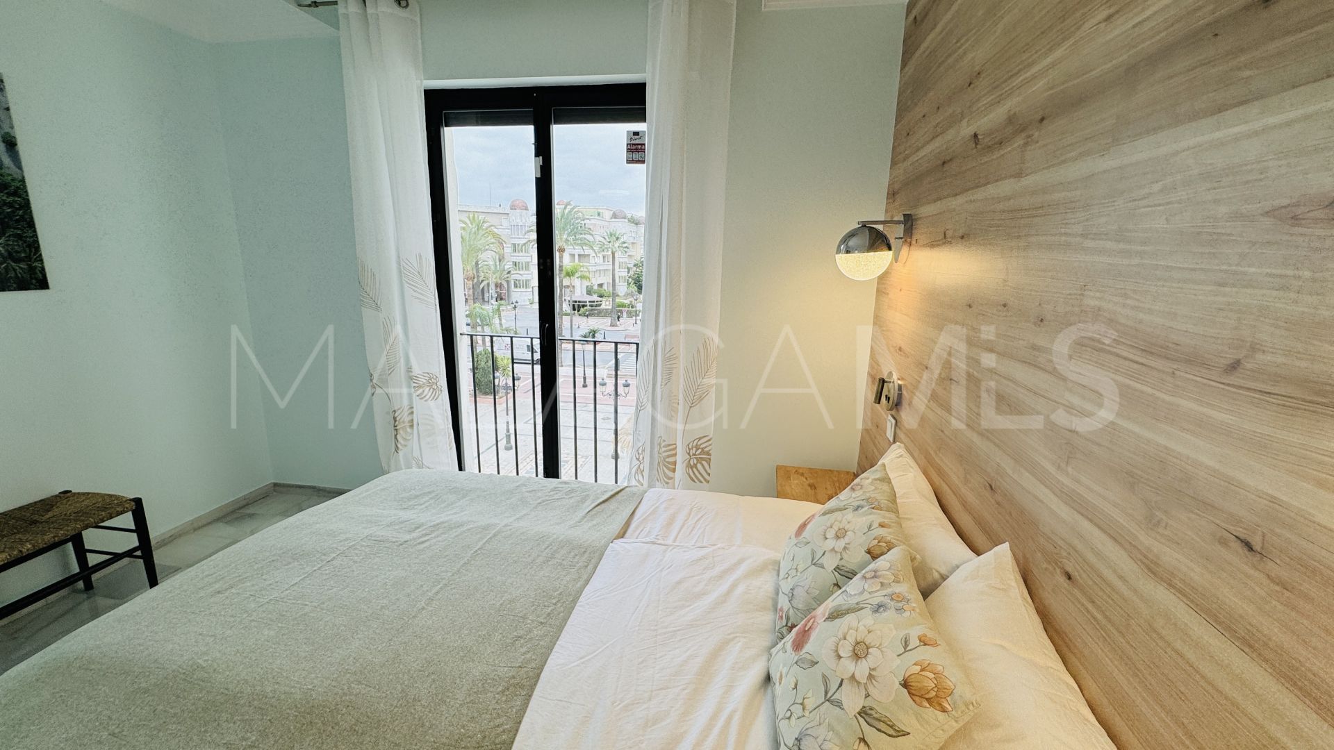 Wohnung for sale in Marbella - Puerto Banus