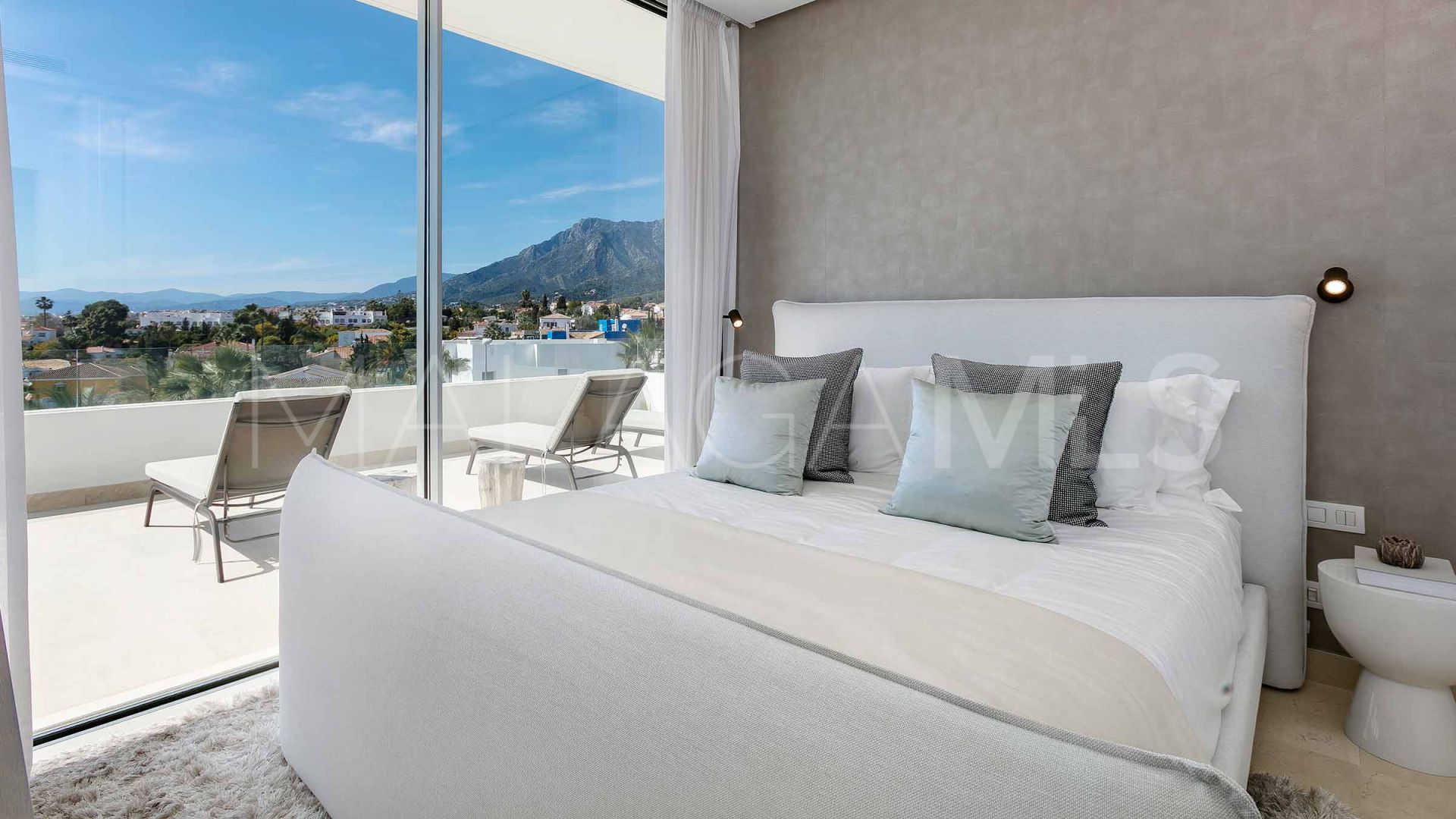 Villa for sale in Marbella