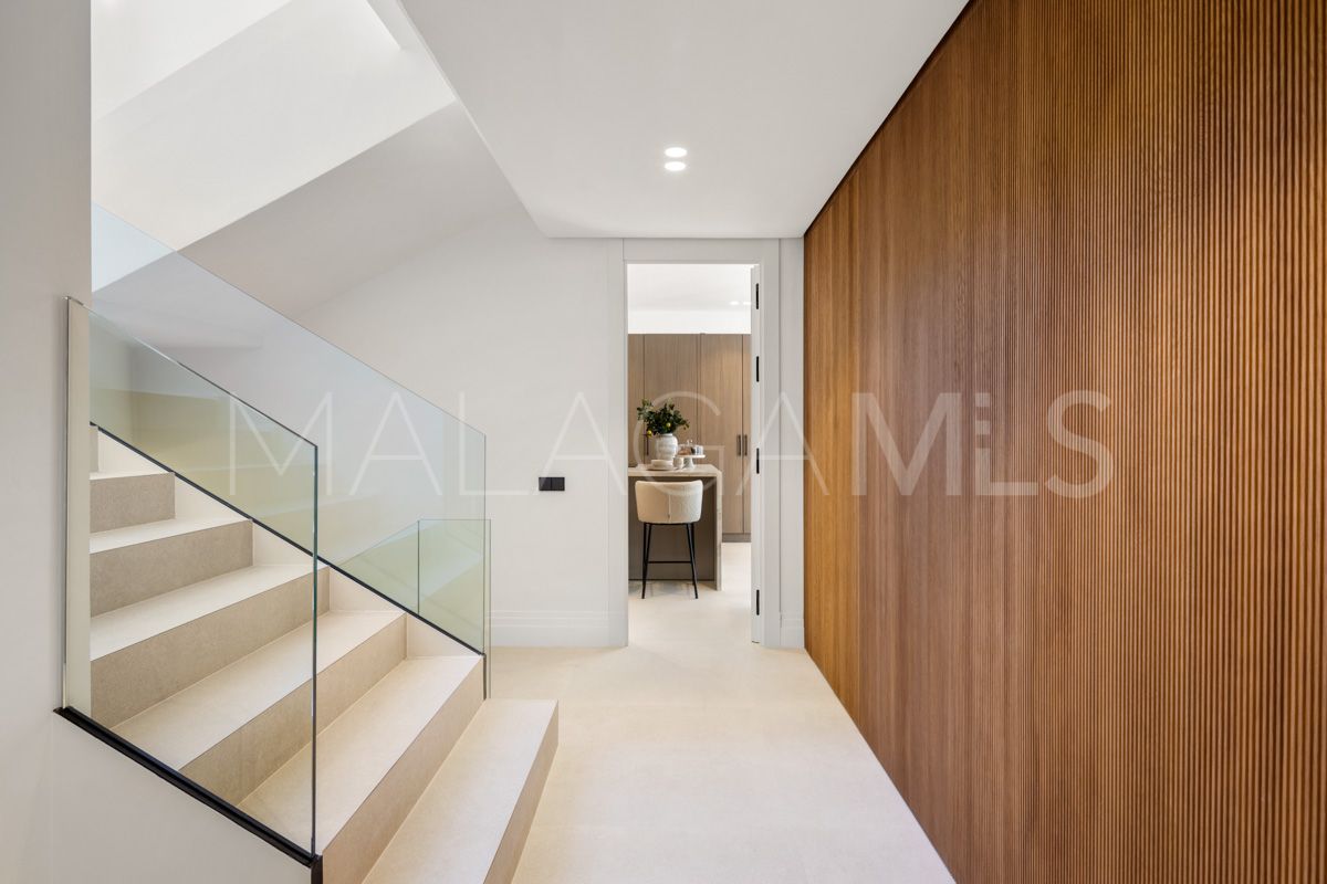 Villa for sale in Marbella