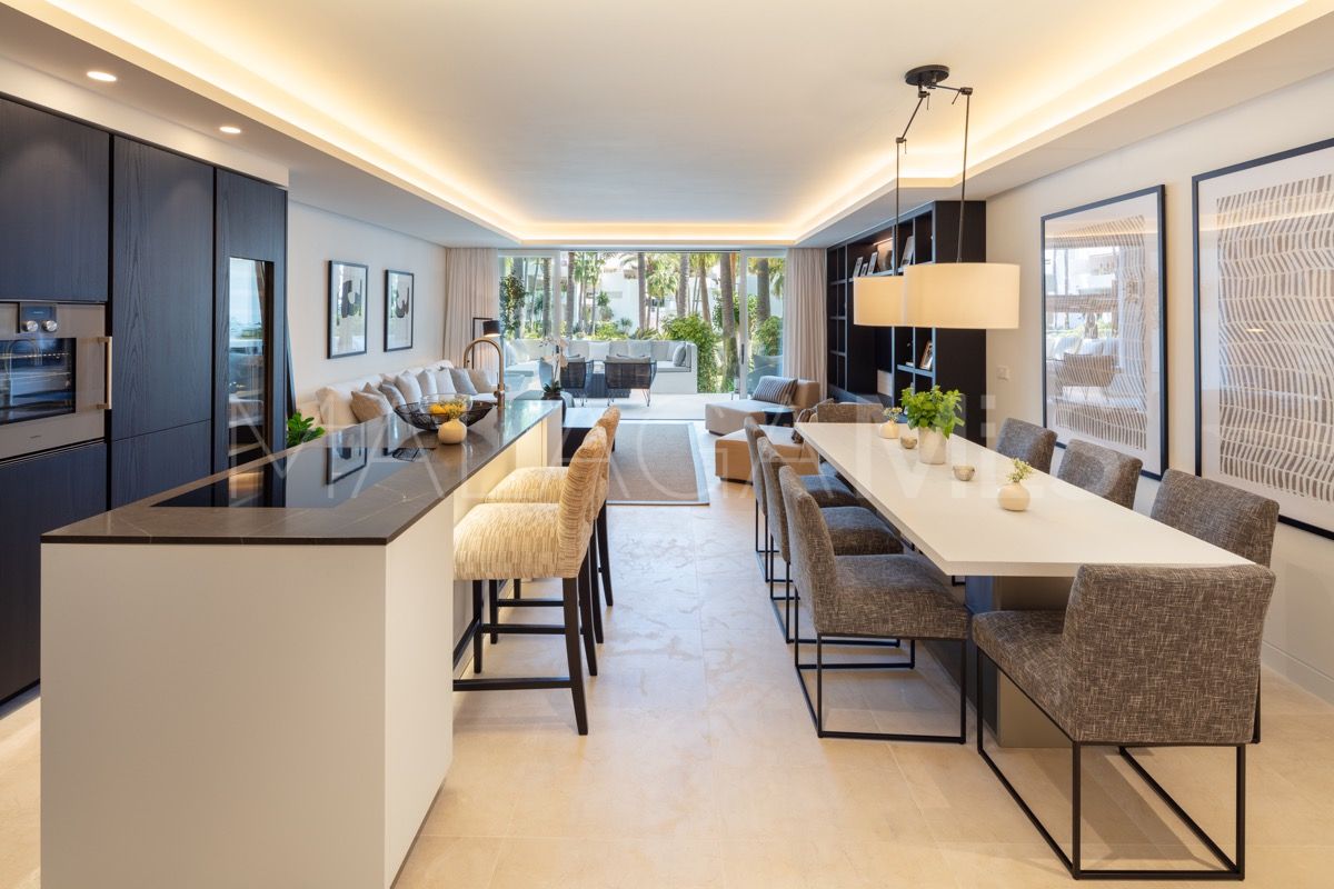 For sale Marbella Golden Mile 3 bedrooms apartment