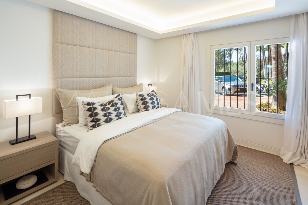 For sale Marbella Golden Mile 3 bedrooms apartment