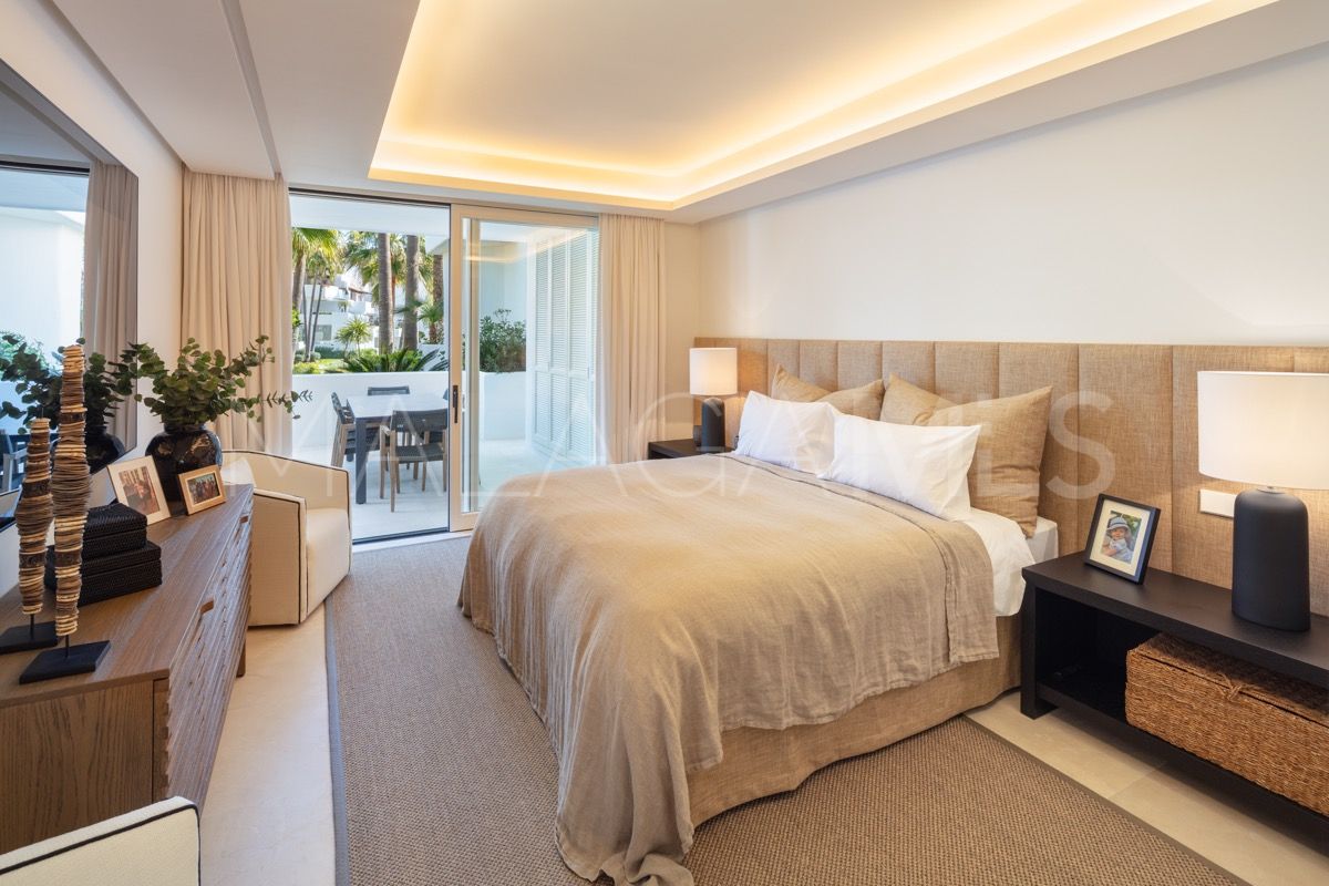 For sale Marbella Golden Mile 3 bedrooms apartment