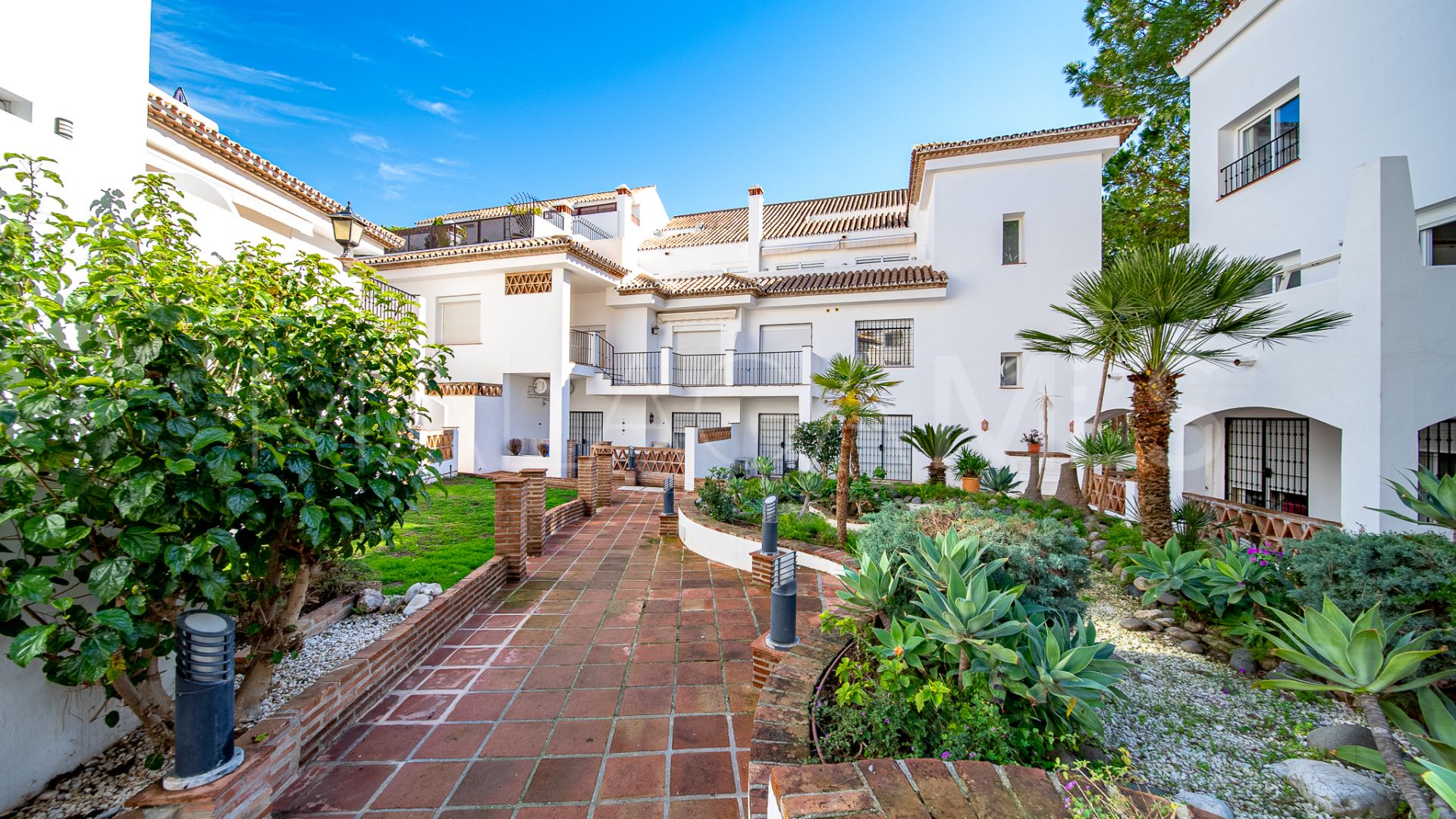 Tvåvånings takvåning for sale in Marbella