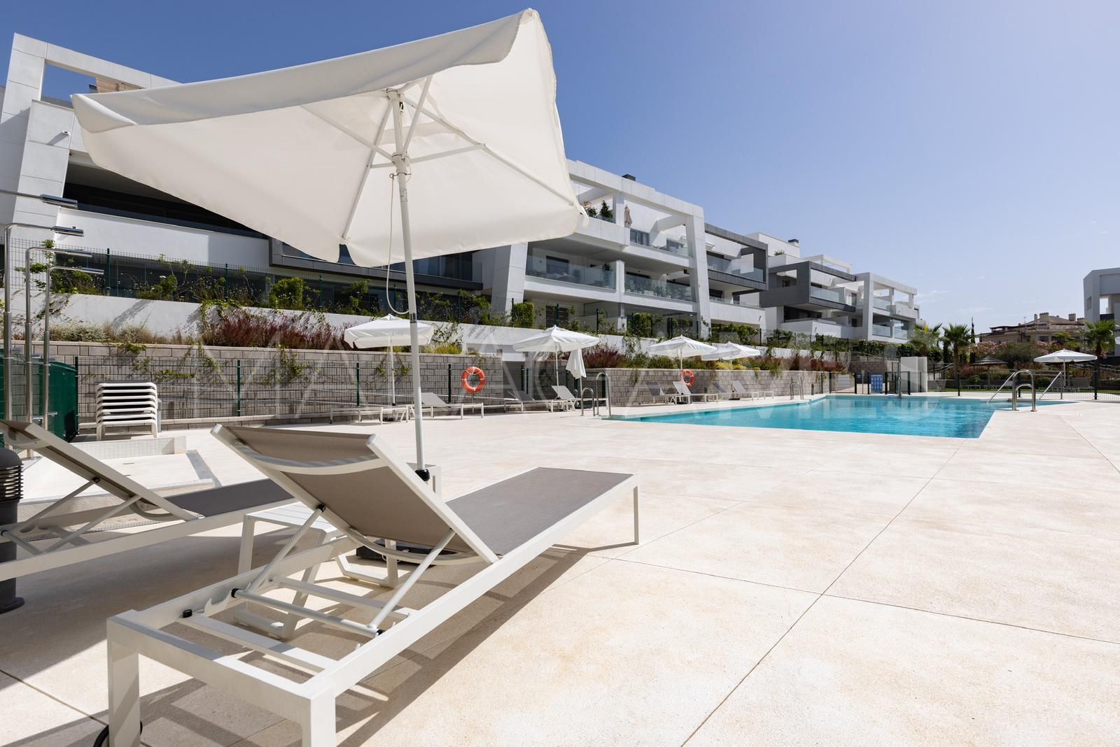 Apartamento for sale with 2 bedrooms in Estepona