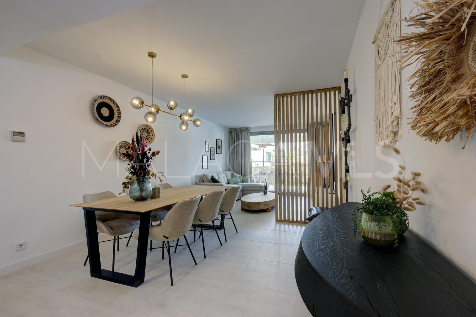 Apartamento for sale with 2 bedrooms in Estepona