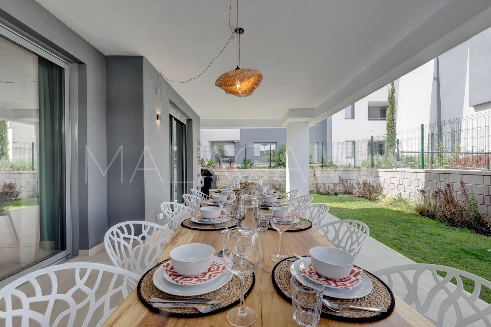 Apartamento for sale with 2 bedrooms in Estepona
