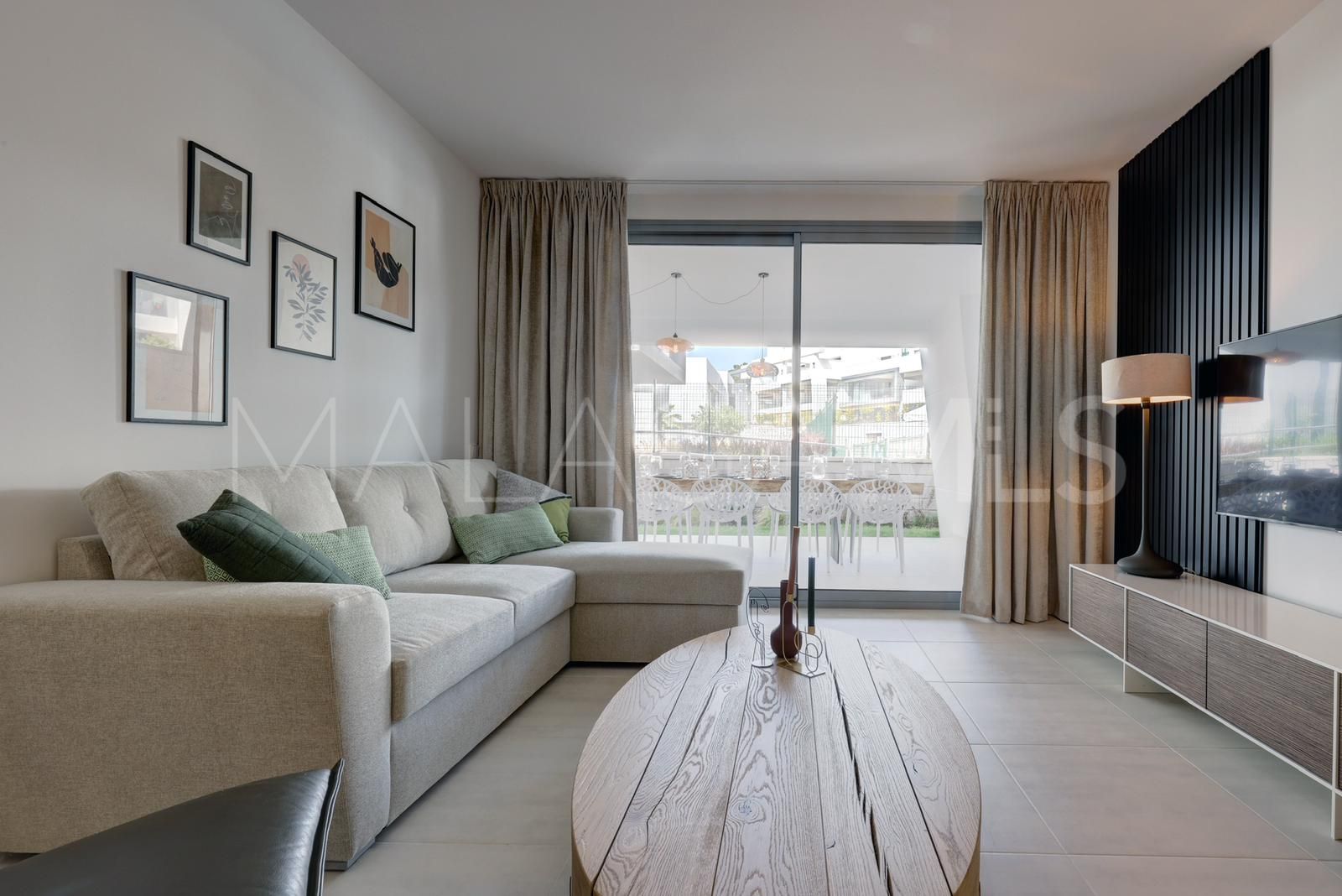 Apartamento for sale with 2 bedrooms in Estepona