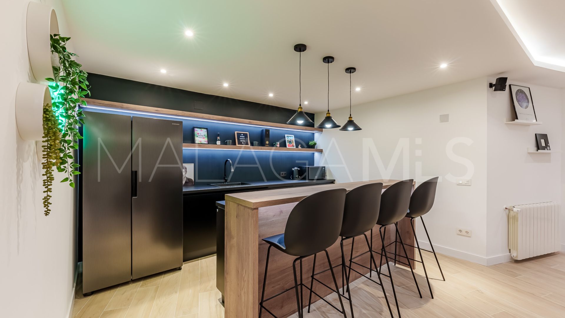 Villa for sale in Benahavis
