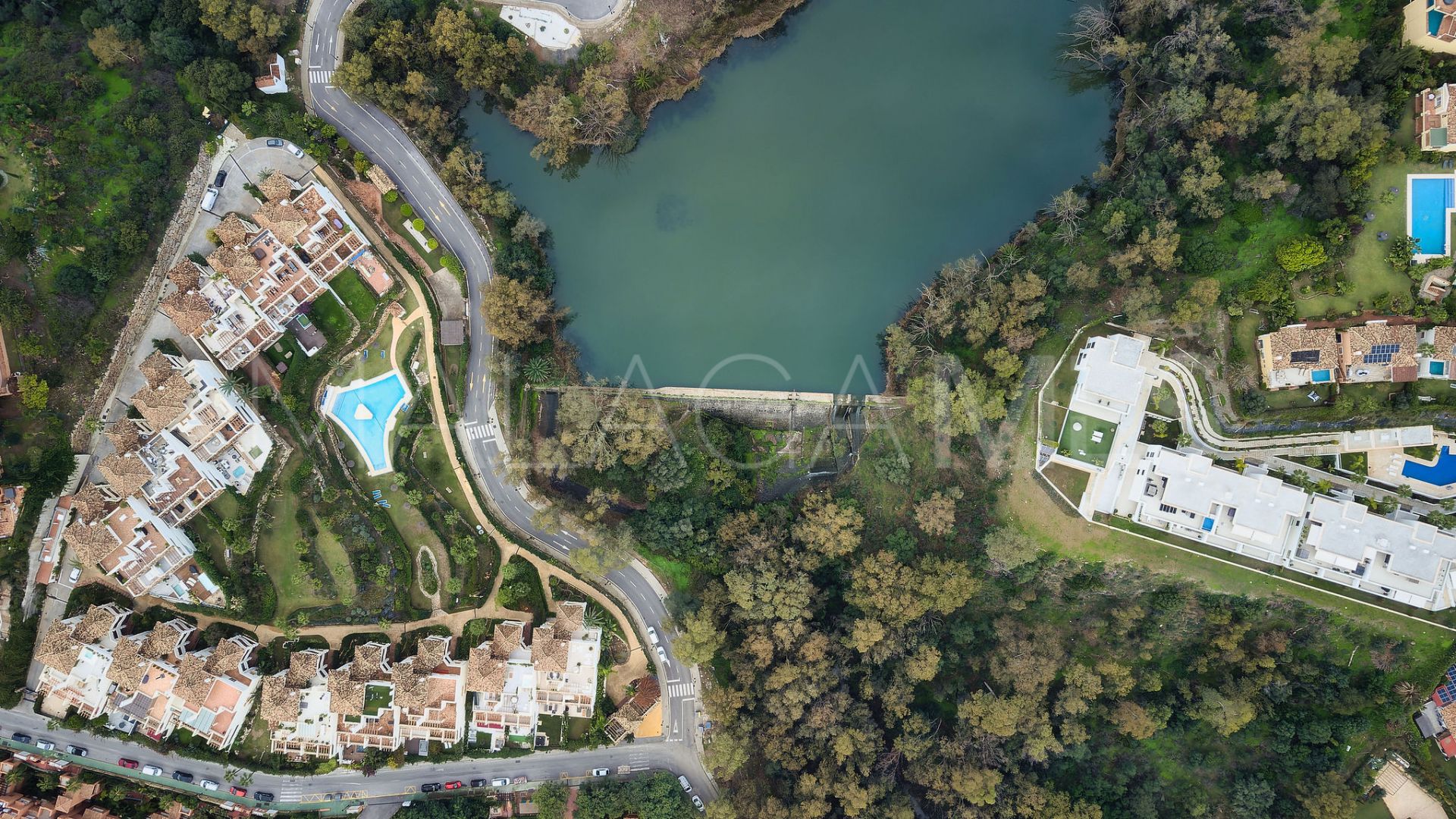 Buy apartment with 3 bedrooms in Palacetes Los Belvederes