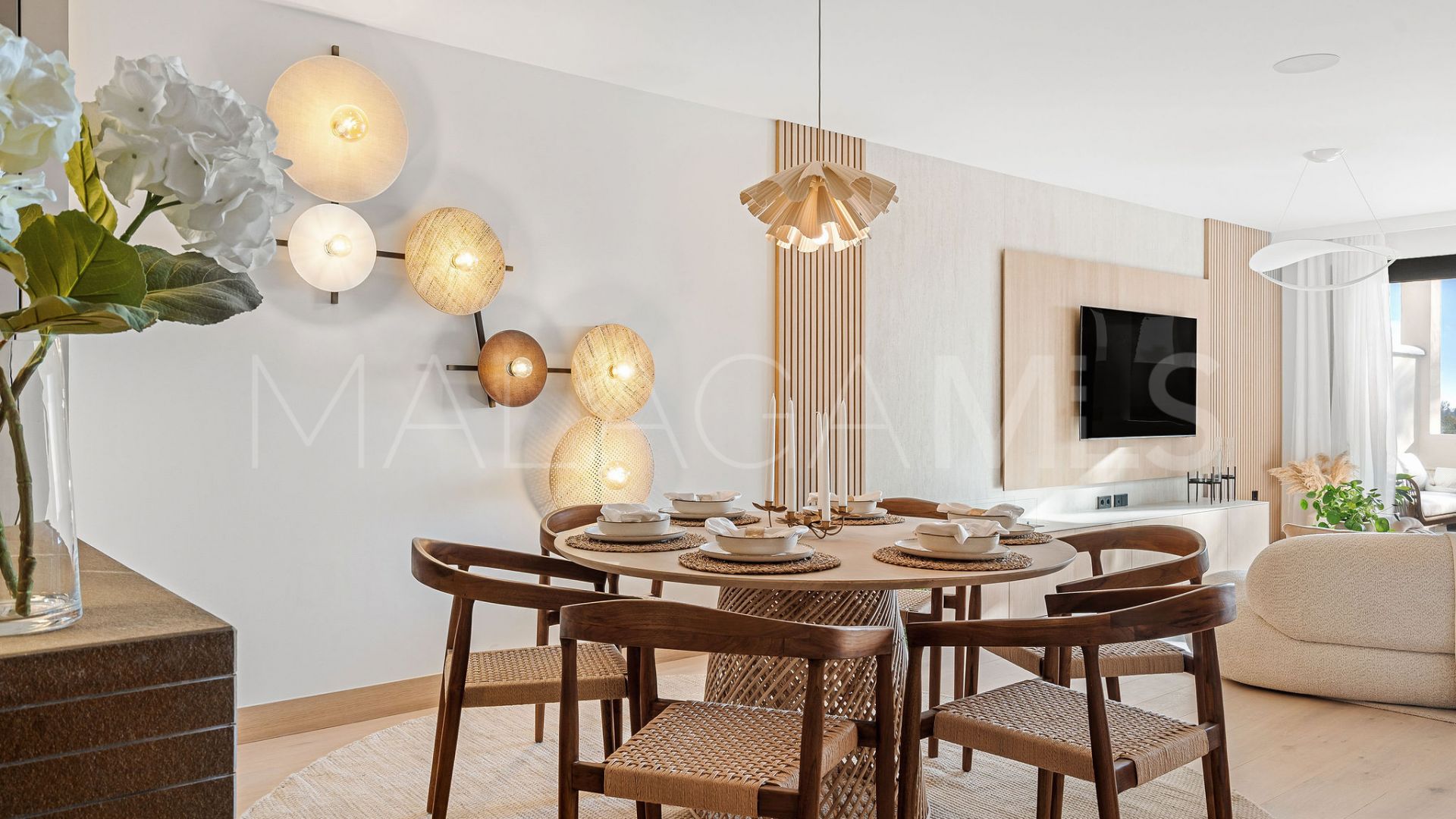 Buy apartment with 3 bedrooms in Palacetes Los Belvederes
