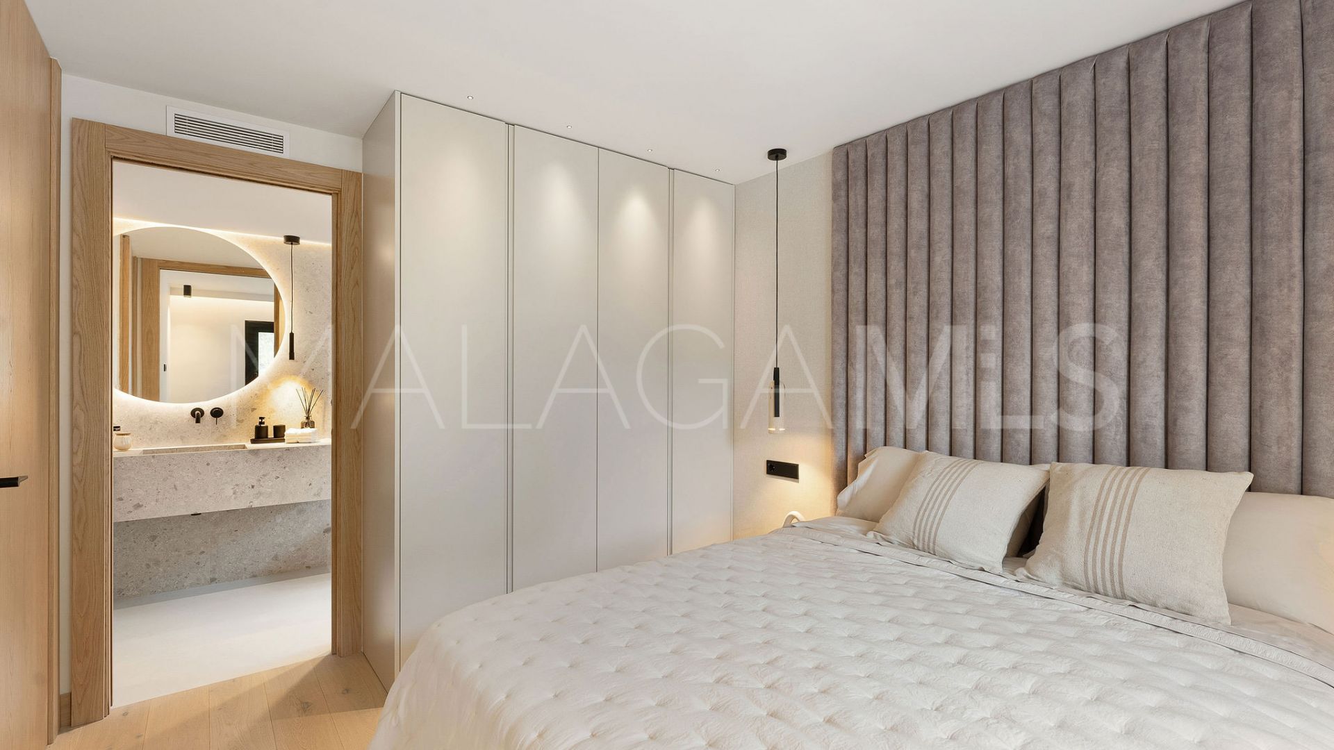 Buy apartment with 3 bedrooms in Palacetes Los Belvederes
