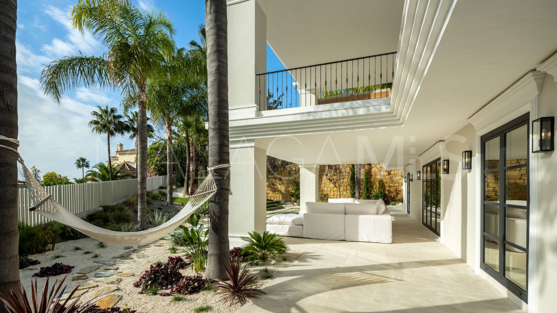 Villa for sale in Haza del Conde