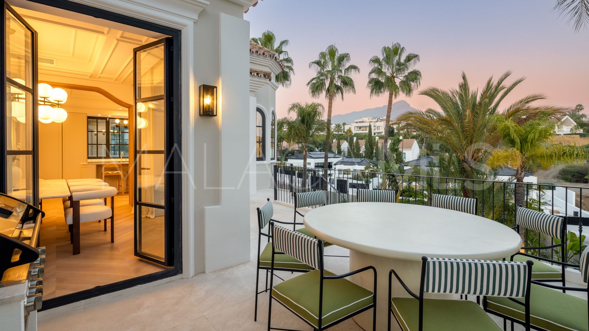 Villa for sale in Haza del Conde