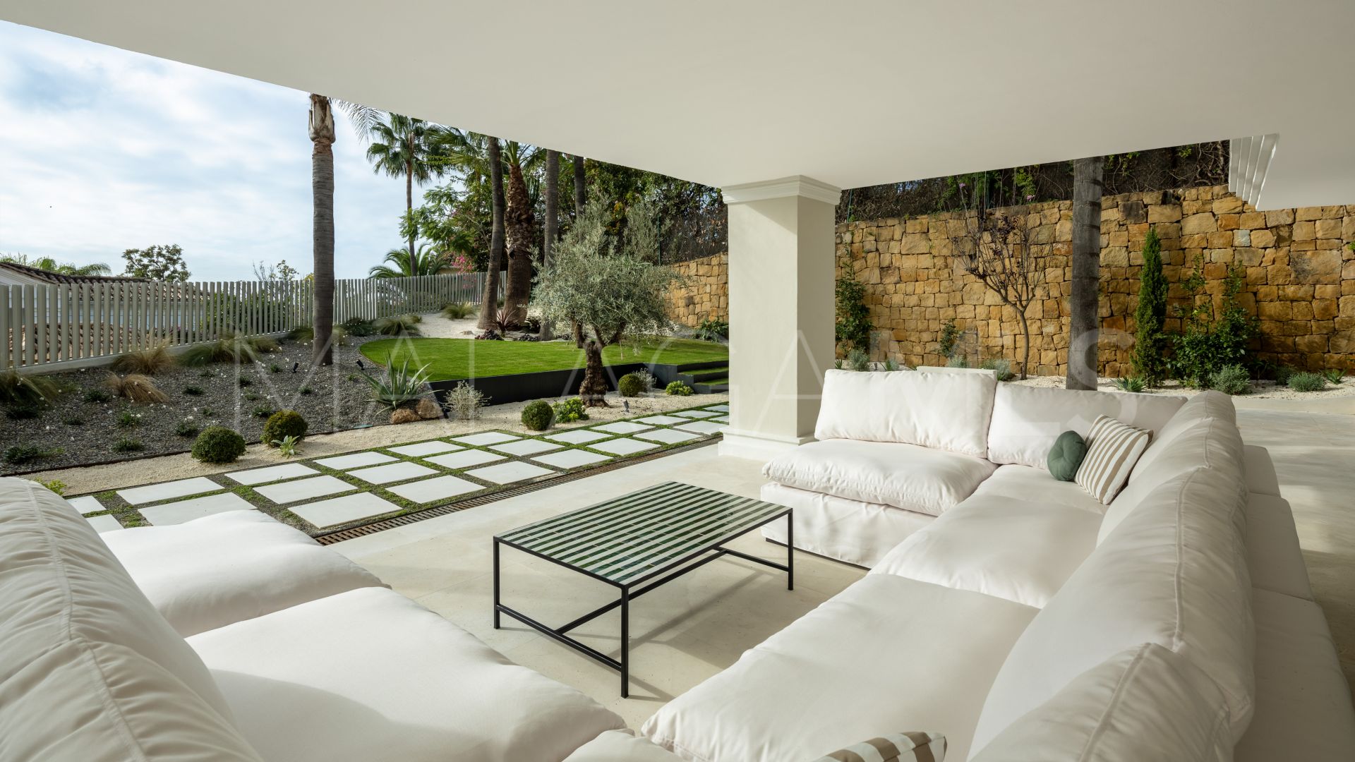 Villa for sale in Haza del Conde