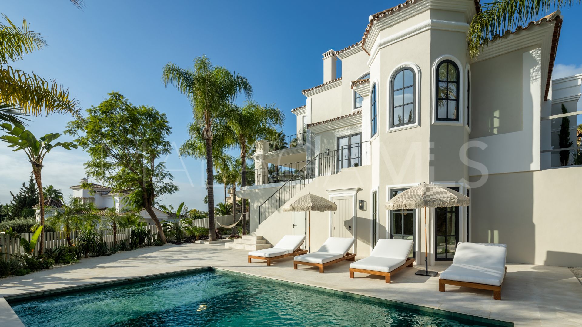 Villa for sale in Haza del Conde