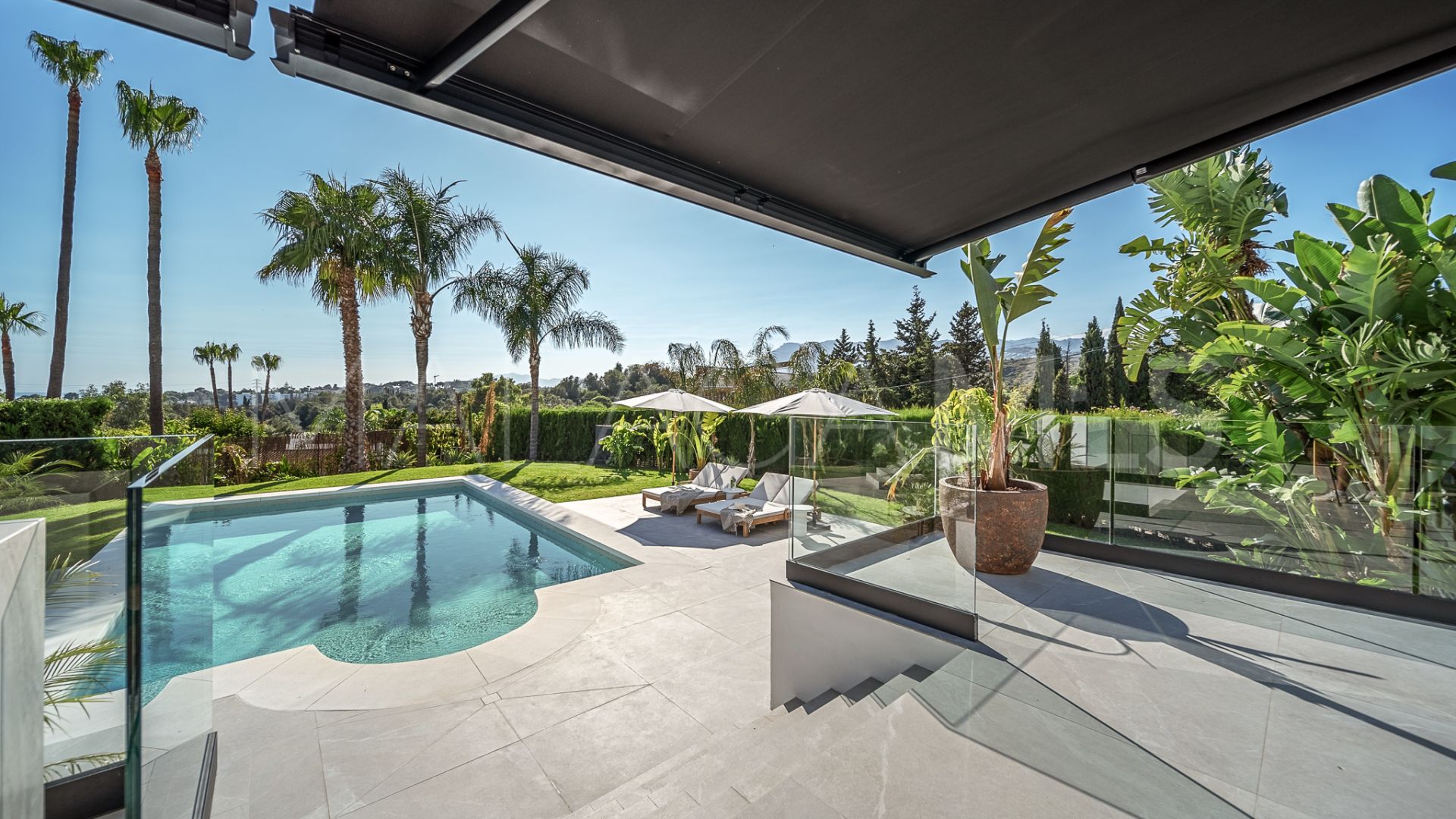 Villa for sale in Marbella Est