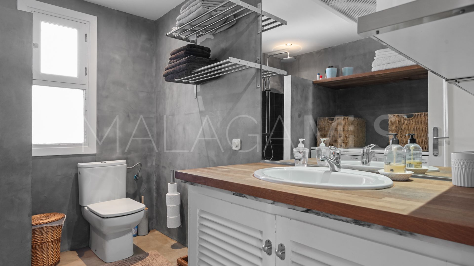 Town house for sale in Estepona West