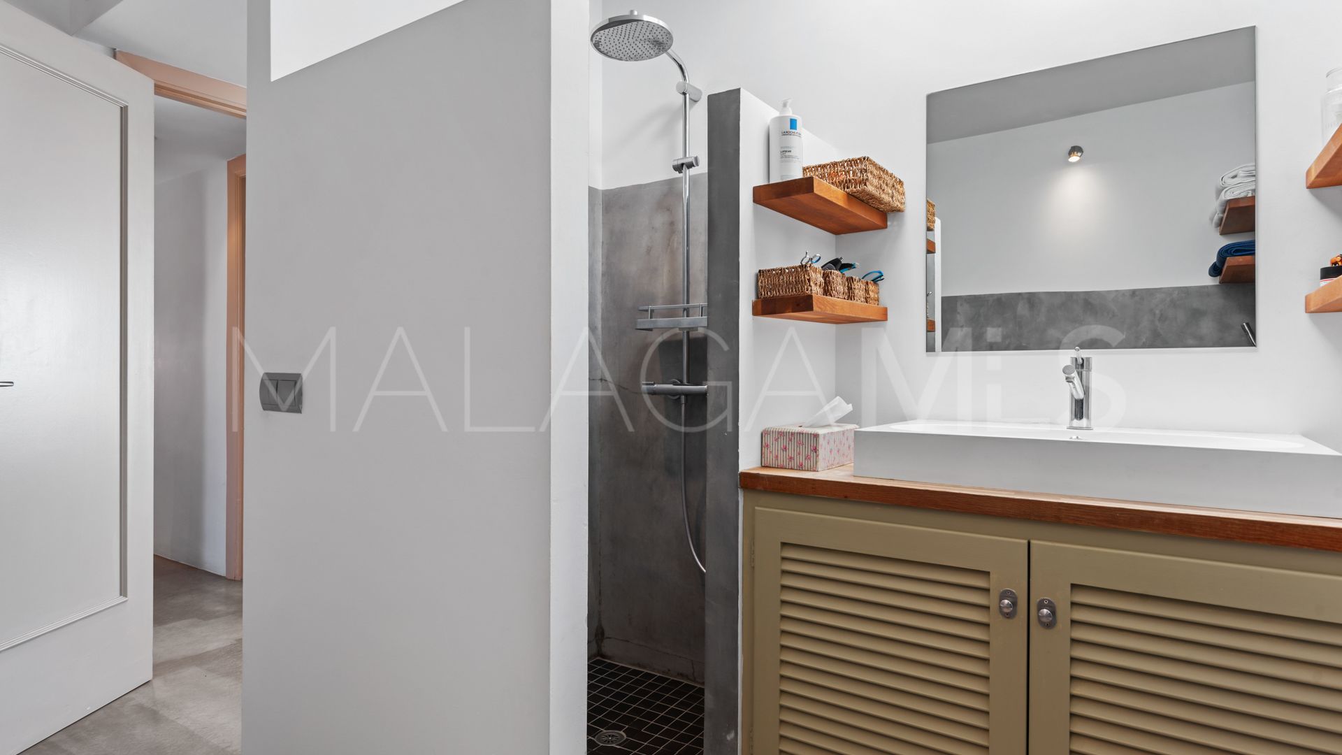 Town house for sale in Estepona West