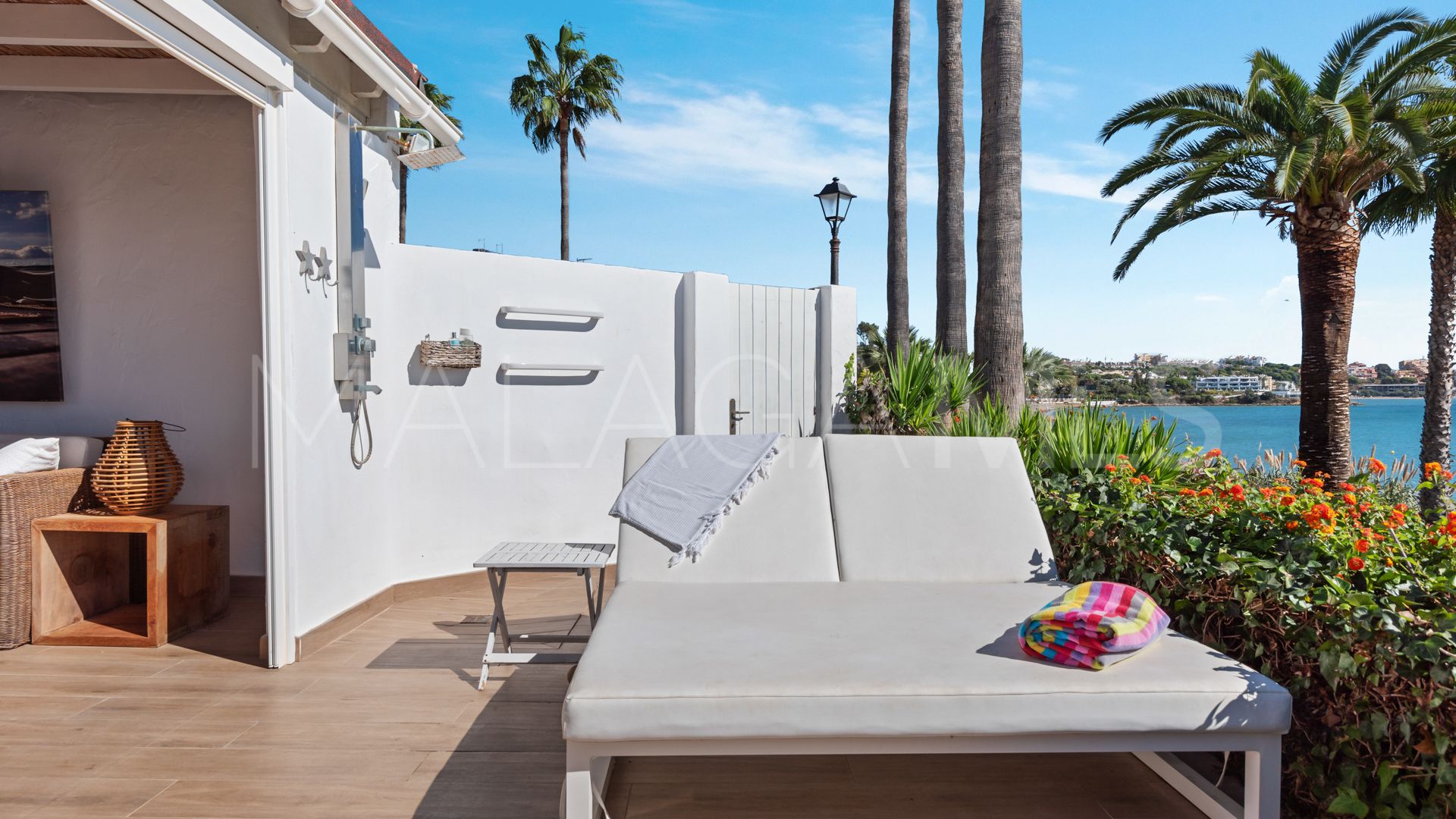 Town house for sale in Estepona West