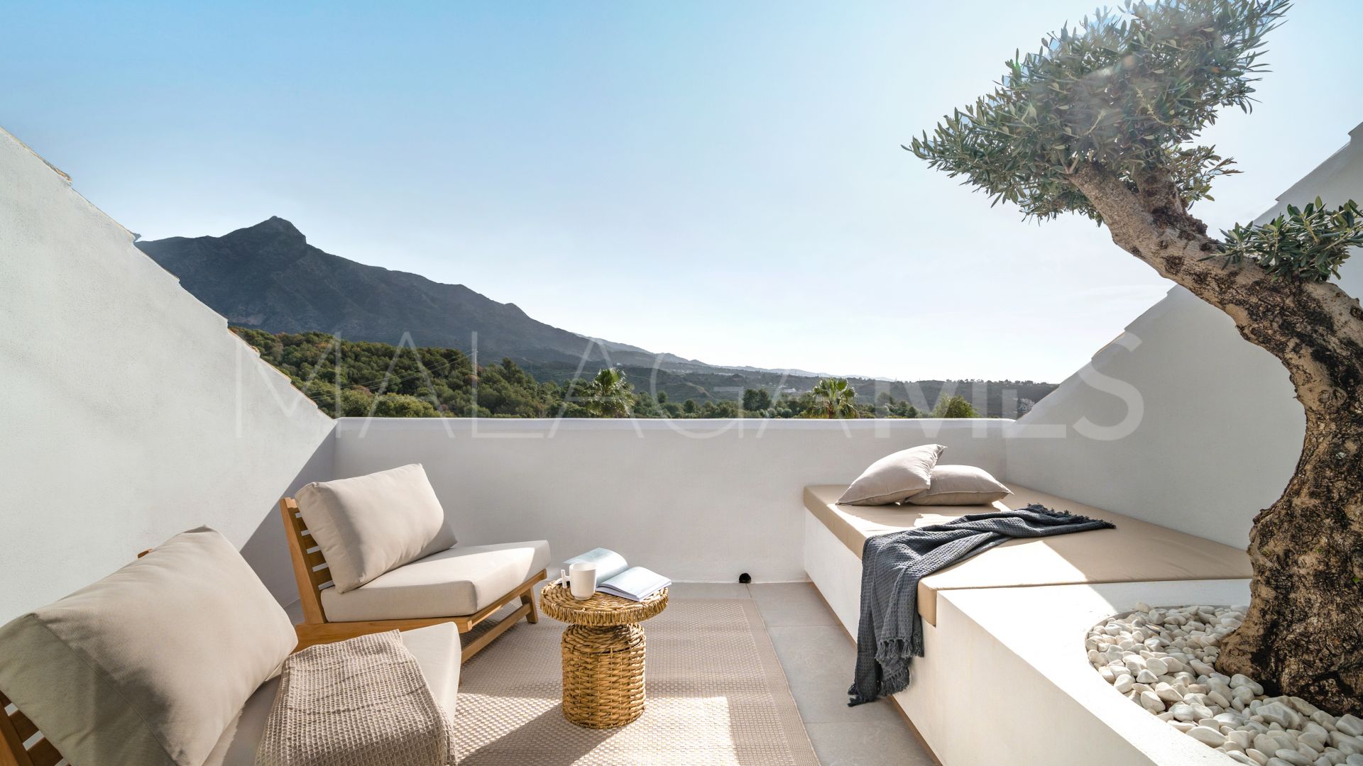 Nueva Andalucia, adosado for sale