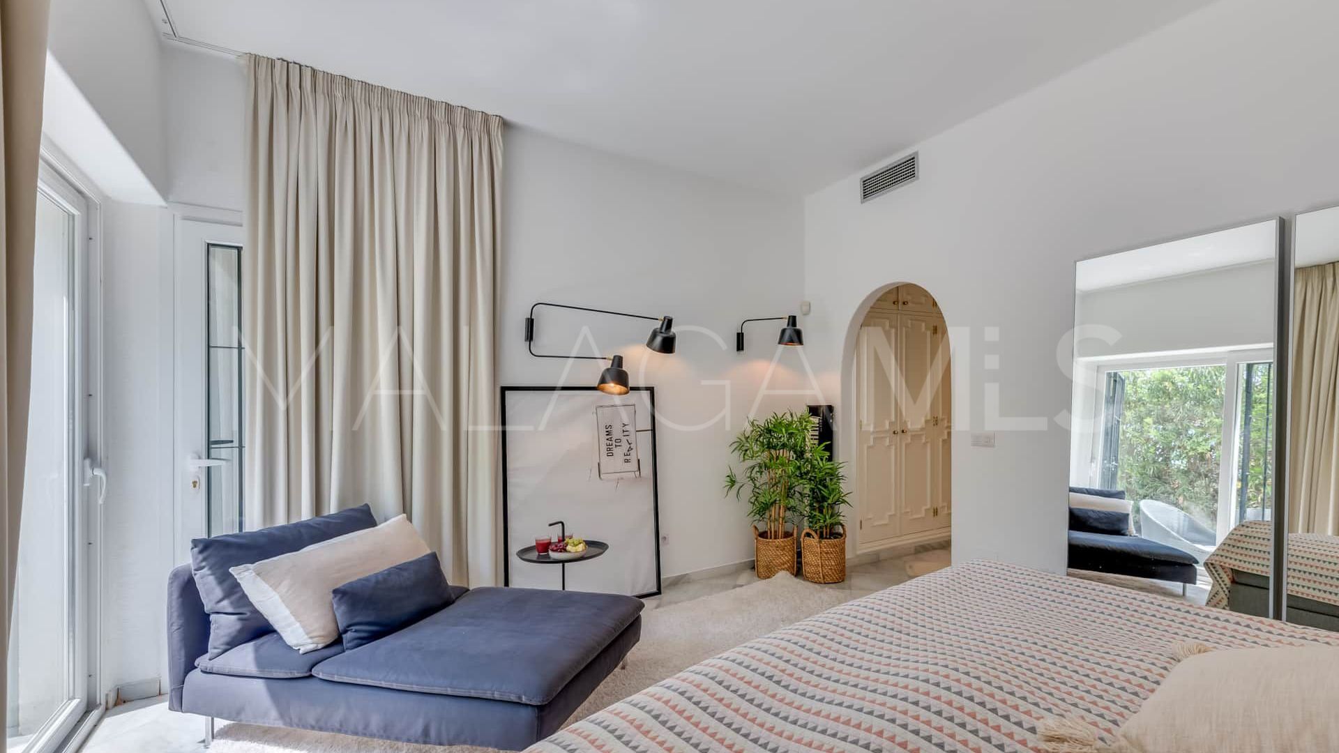 Los Naranjos, villa for sale
