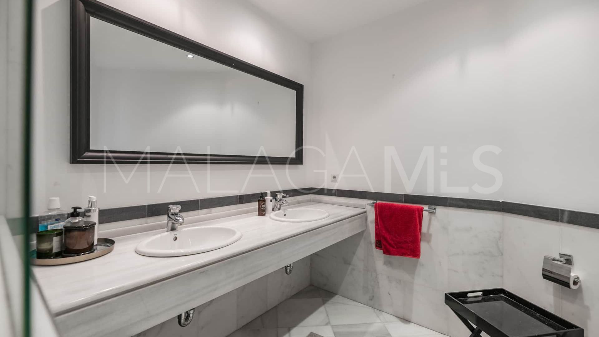 Los Naranjos, villa for sale