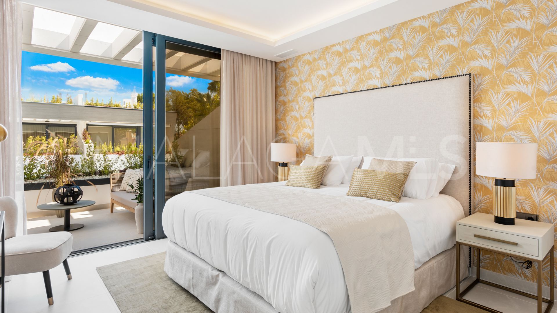 Villa for sale in Marbella - Puerto Banus