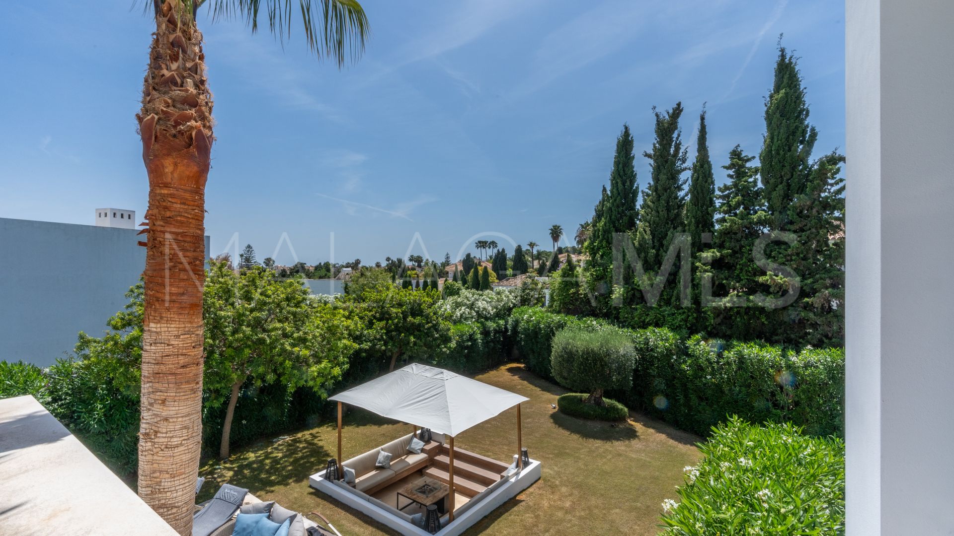 Villa a la venta in Estepona