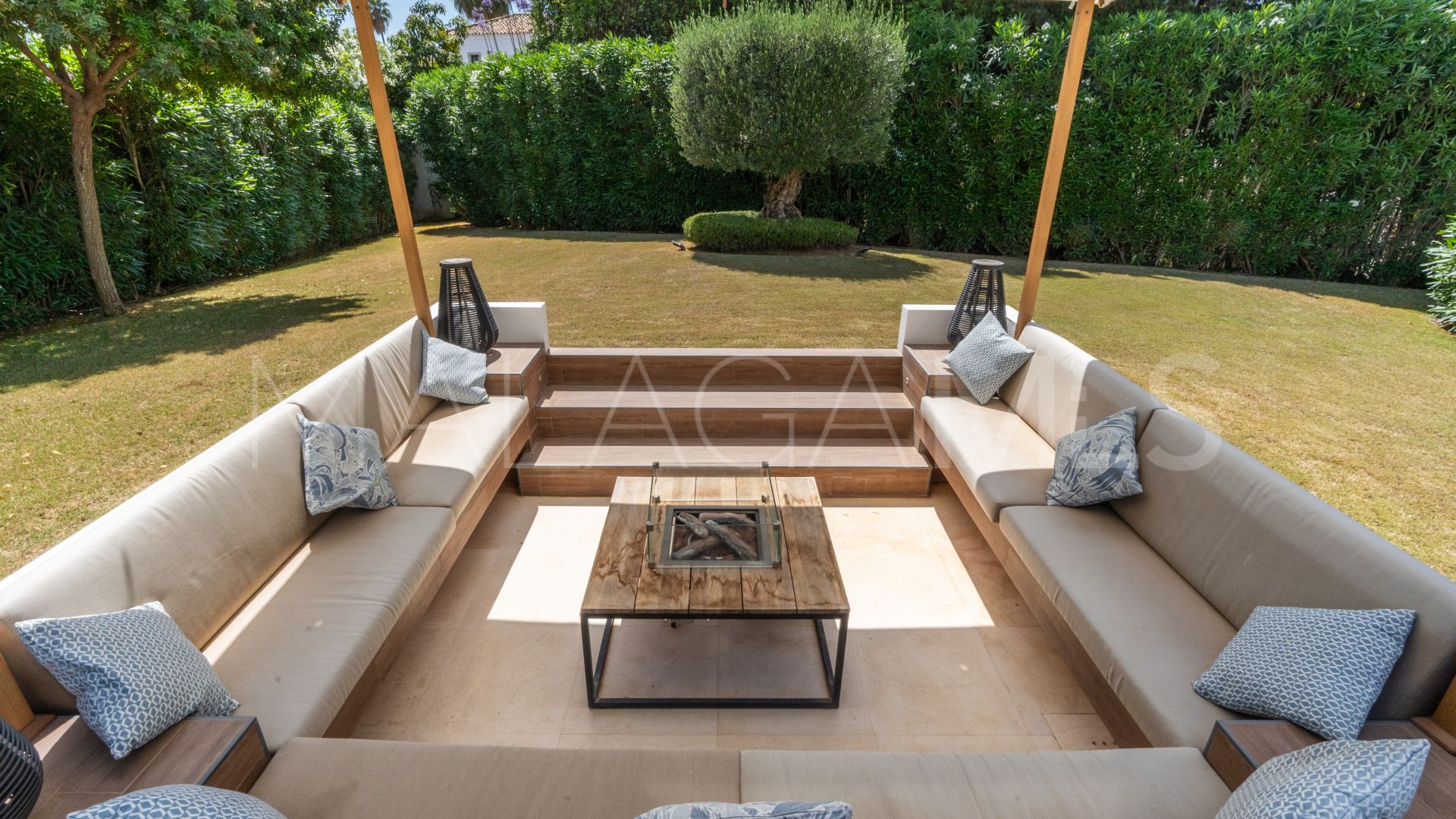 Villa a la venta in Estepona