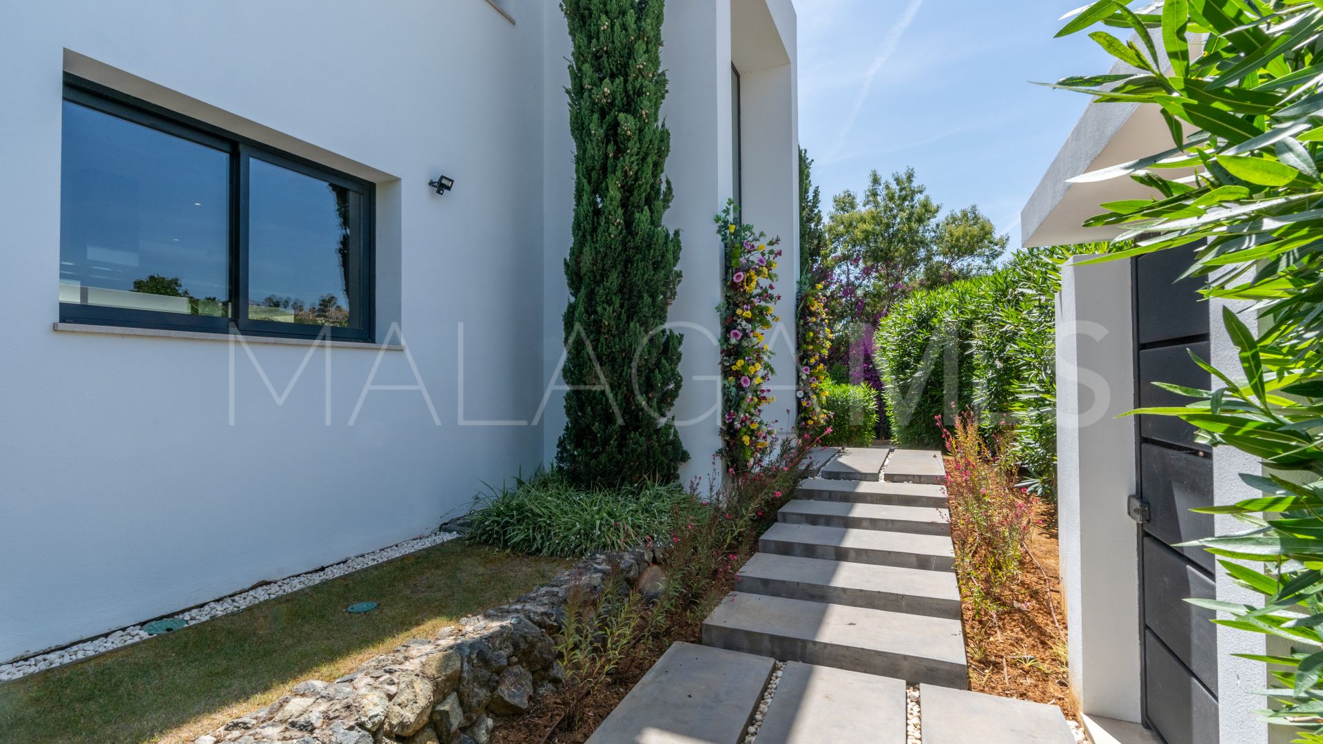 Villa a la venta in Estepona