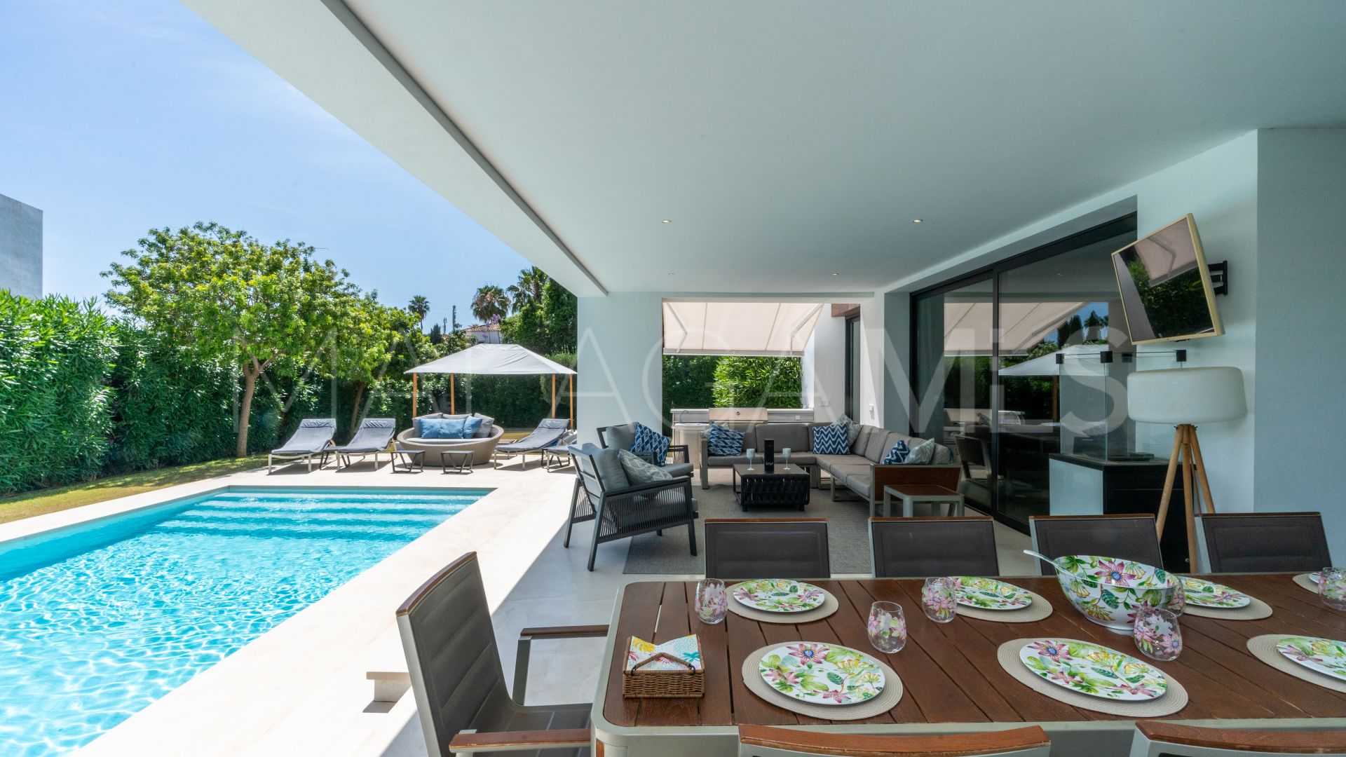 Villa a la venta in Estepona