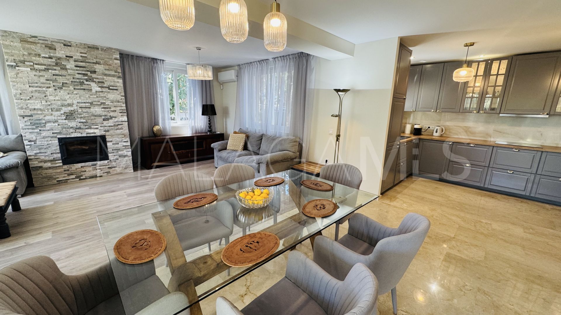 Chalet for sale in Marbesa