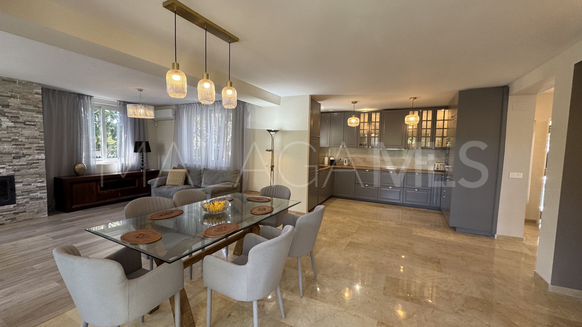 Chalet for sale in Marbesa