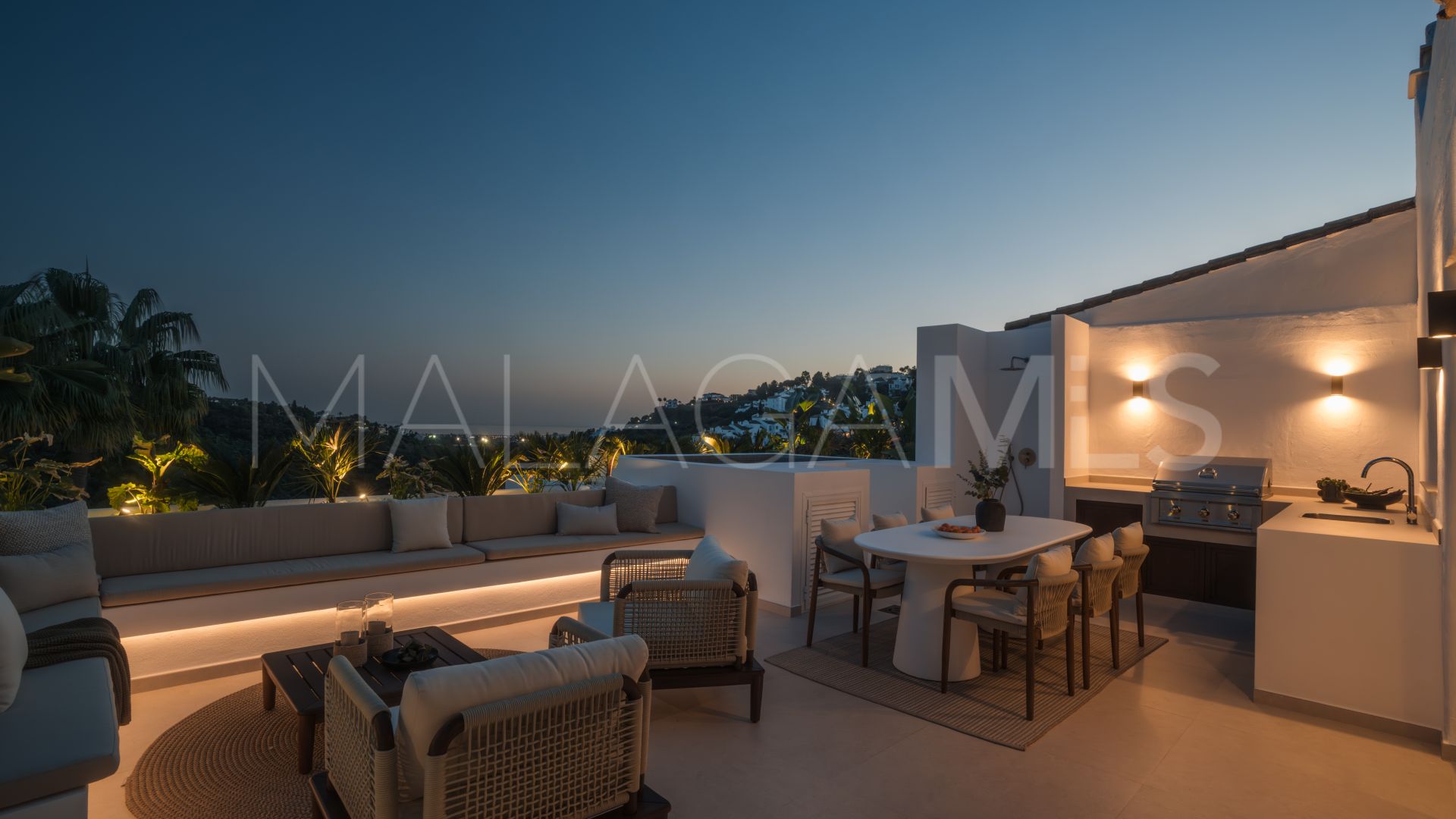 Duplex penthouse for sale in La Quinta