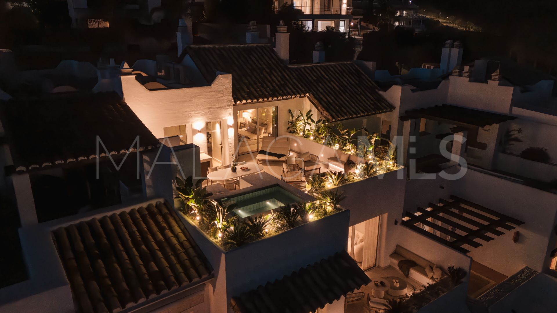 Duplex penthouse for sale in La Quinta