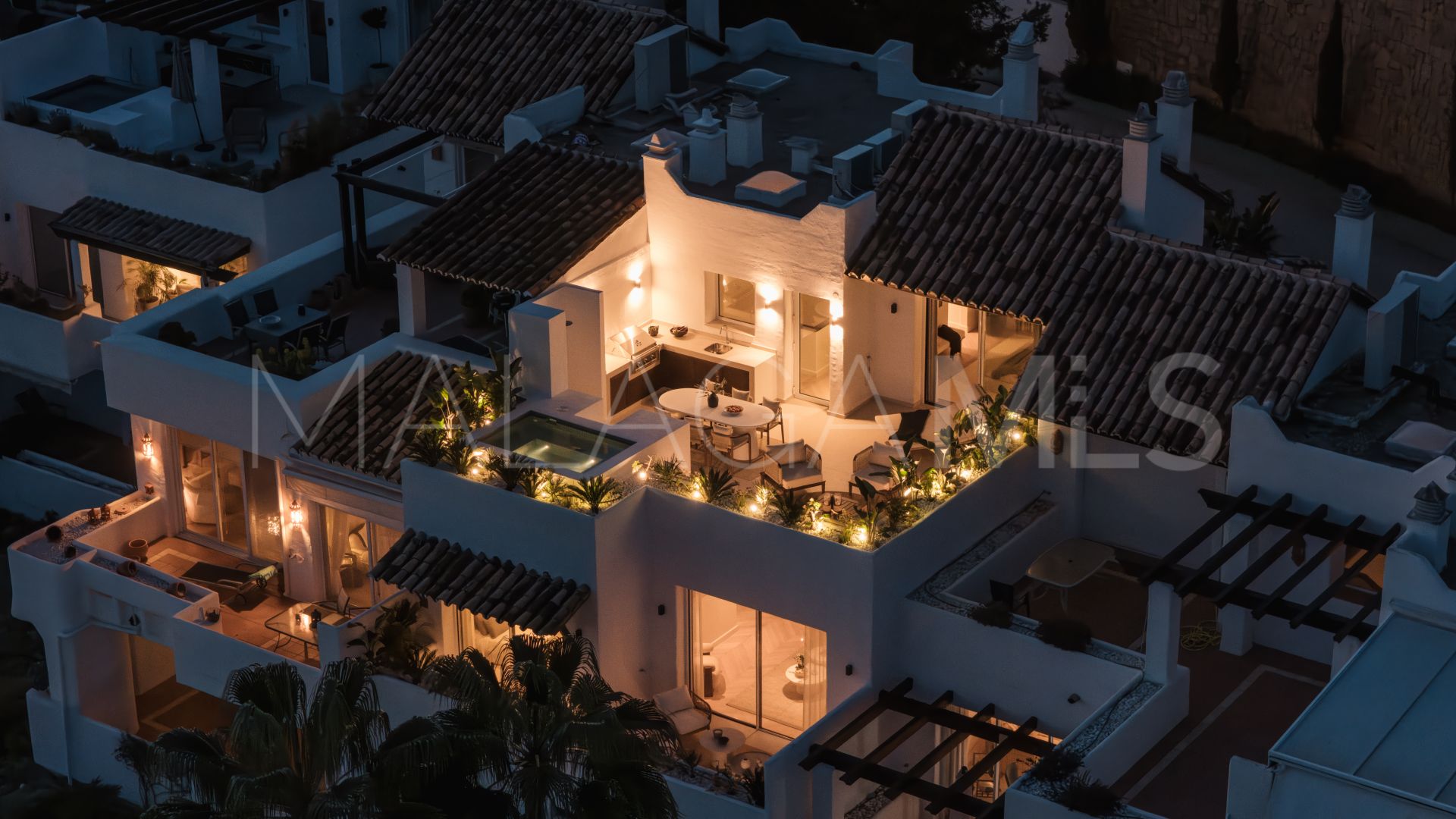 Duplex penthouse for sale in La Quinta