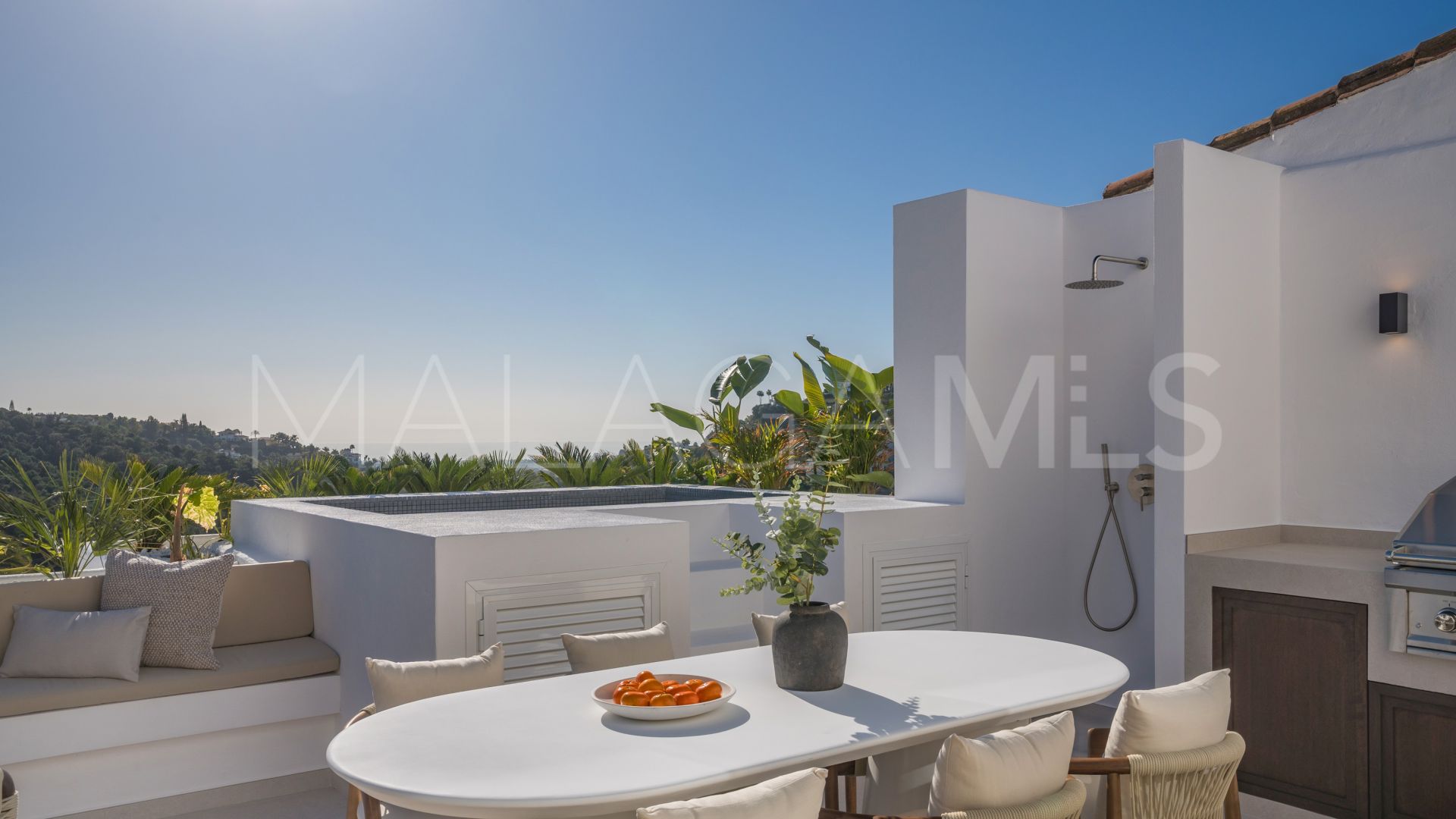 Duplex penthouse for sale in La Quinta