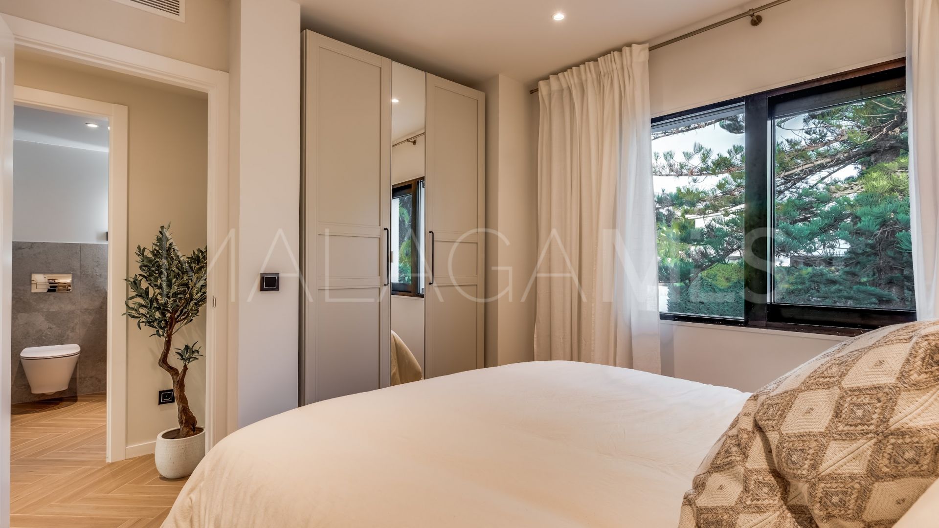 Los Potros, villa for sale